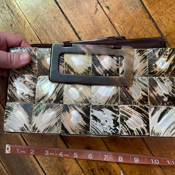 vintage style lucite/shell handbag - Picture 6 of 7